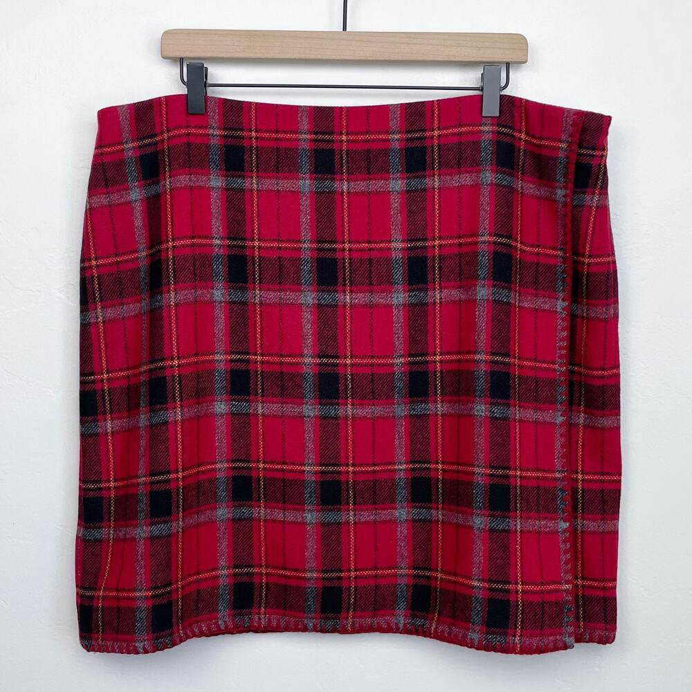 Eddie Bauer Size 18 Red Wool Plaid Blanket Stitch Faux-Wrap Mini Skirt NWT